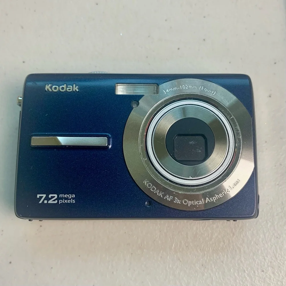 Kodak Easy Share M763 Digital Camera Untested